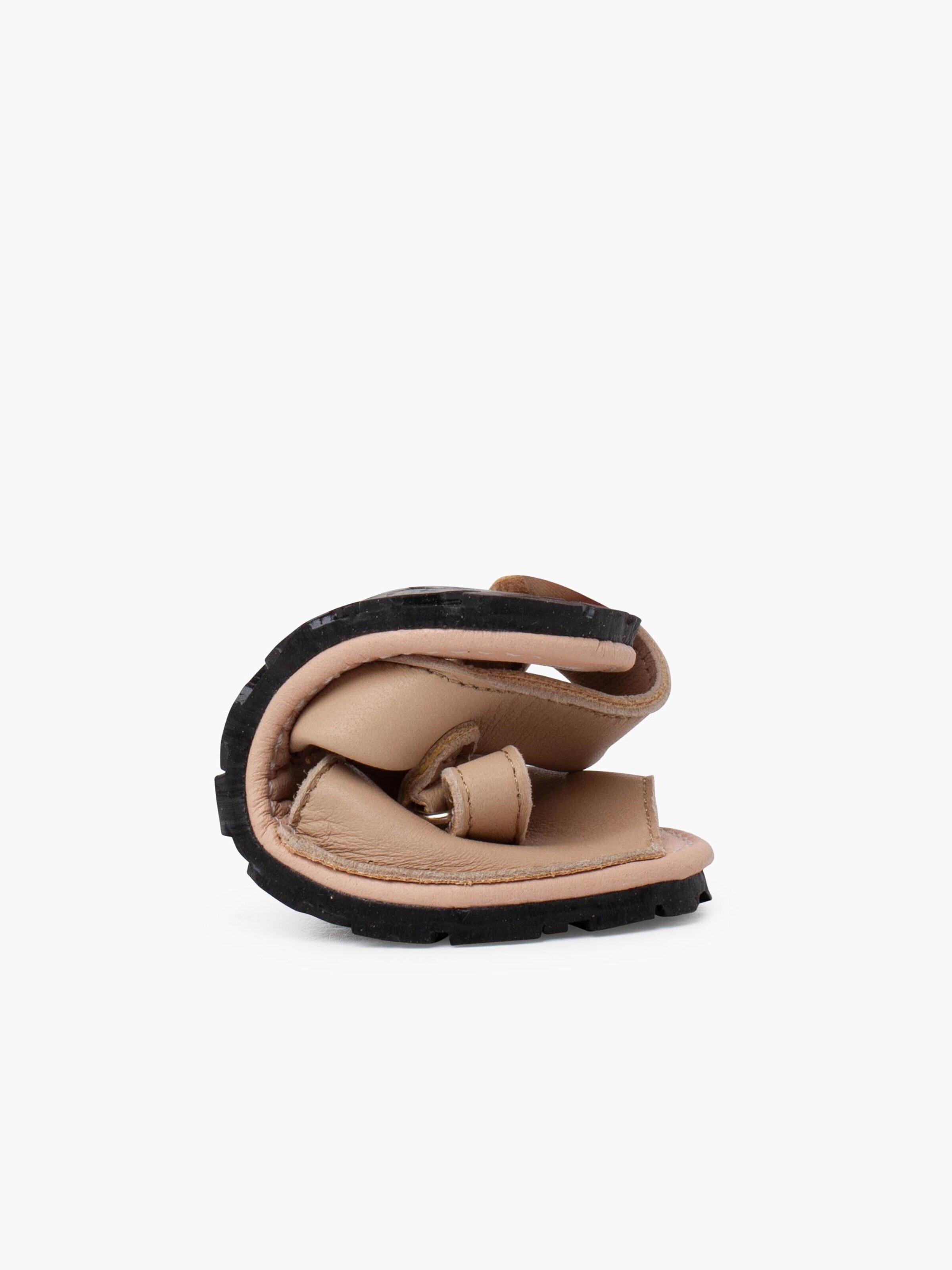 Pisamonas - Sandalias en beige