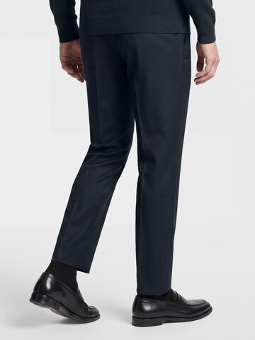 Thomas Goodwin Regular Suit in Blue