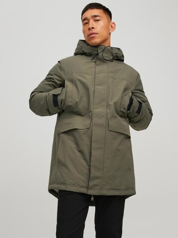 Parka invernale 'DAMON' di JACK & JONES in verde: frontale