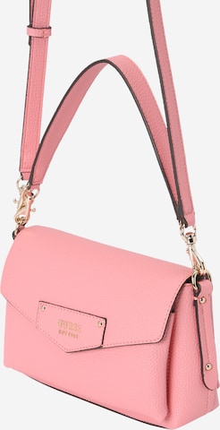 GUESS Чанта за през рамо 'BRENTON' в розово: отпред