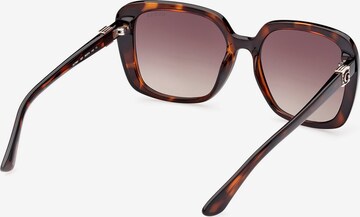 Lunettes de soleil GUESS en marron