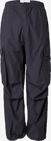 Champion Authentic Athletic ApparelWide Leg/ Široke nogavice Cargo hlače - crna boja: prednji dio