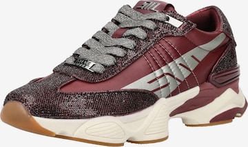 STEVE MADDEN Sneakers in Red: front