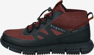 bugatti Sportlicher Schnürschuh in Rot