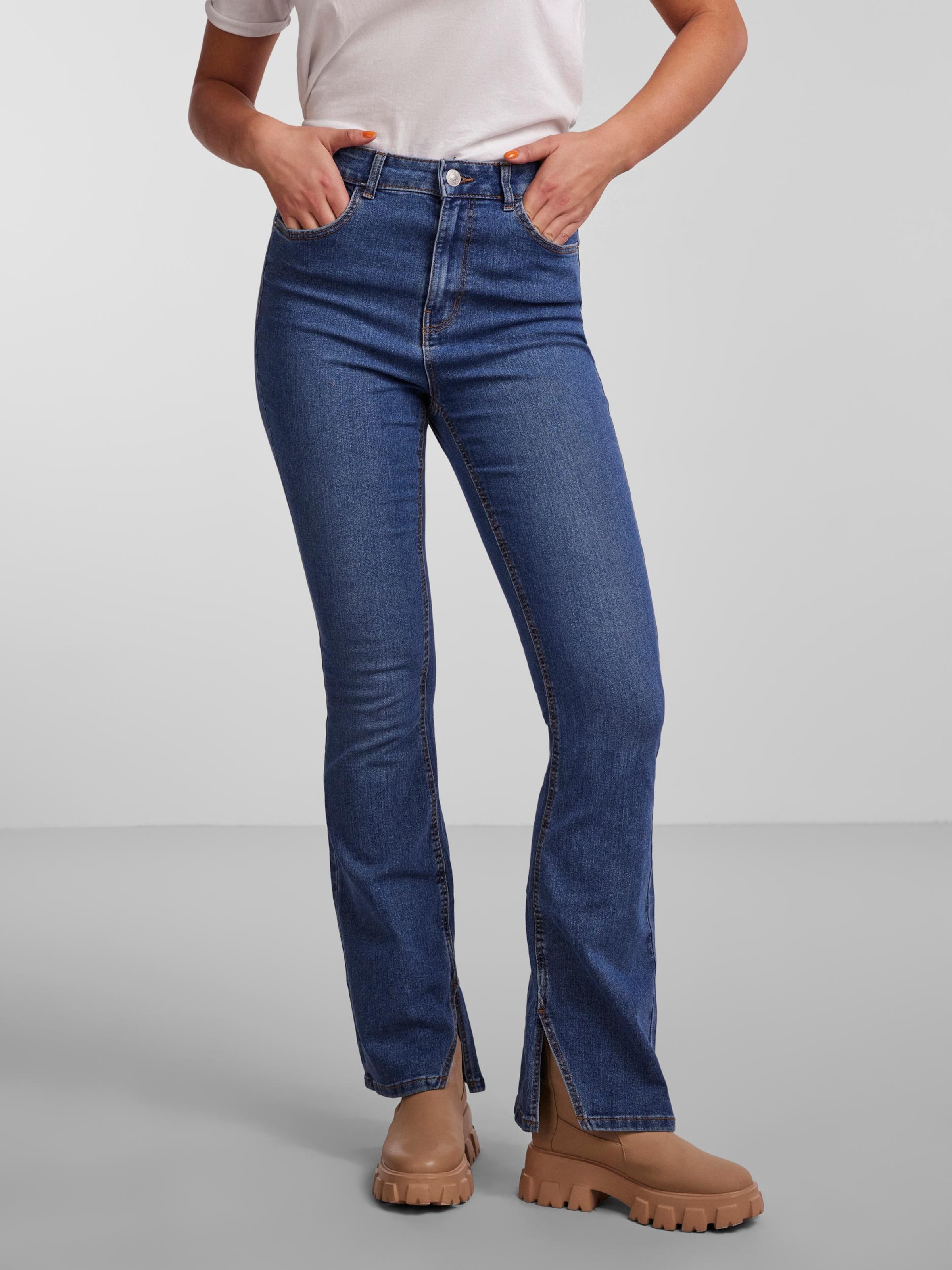Jeans Alessya ABOUT YOU Donna Abbigliamento Pantaloni e jeans Jeans Jeans a zampa & bootcut 