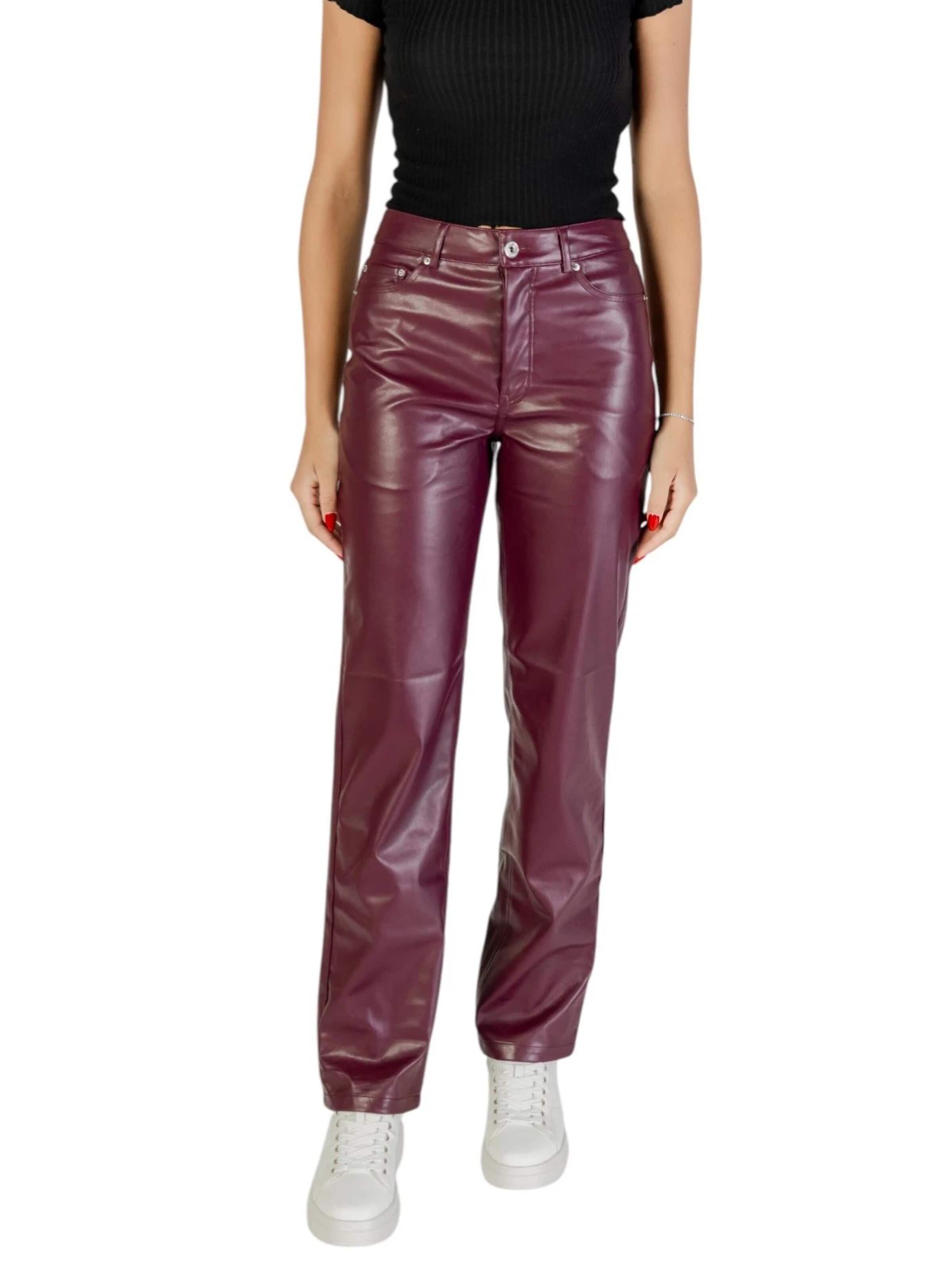 ONLY Regular Hose‌‌‌‌‌‌‌ in Lila: Vorderseite