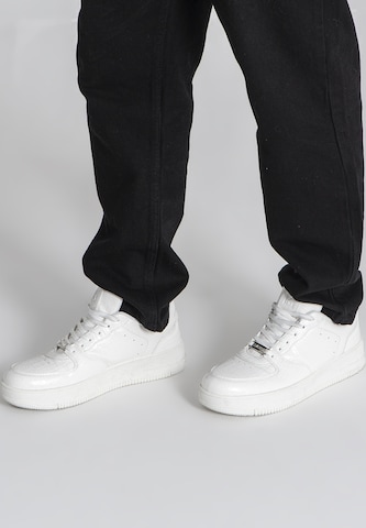 Baskets basses 'Nature' Gianni Kavanagh en blanc