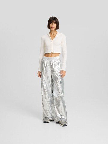 Bershka Loosefit Hose in Silber