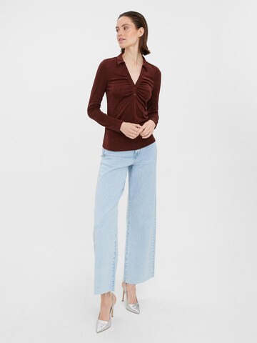 VERO MODA Shirt 'SLINKY' in Bruin