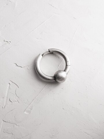 Orecchino 'GRAVITY' di REYTEL in argento