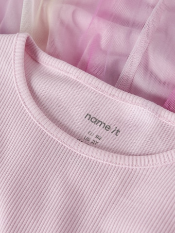 NAME IT Klänning 'NMFDOTIANA' i rosa