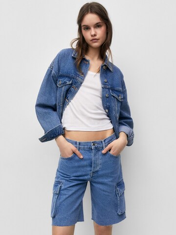 Pull&Bear Regular Cargo jeans in Blue: front