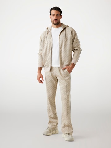 GUESS Regular Hose in Beige