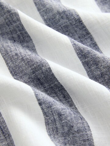 Next Top in Blue