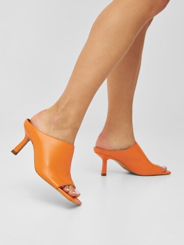 Bianco Pantoletter 'BELLA' i orange: forside