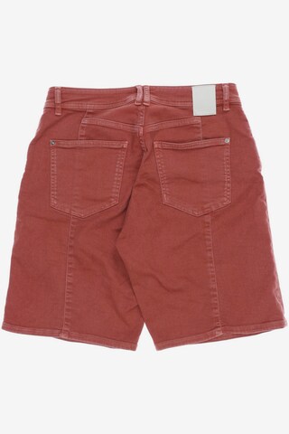 COMMA Shorts in M in Red