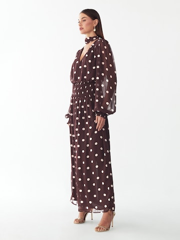 Robe de soirée 'FARLEY' St MRLO en marron