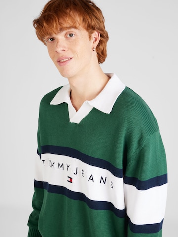 Tommy Jeans Sweater in Green