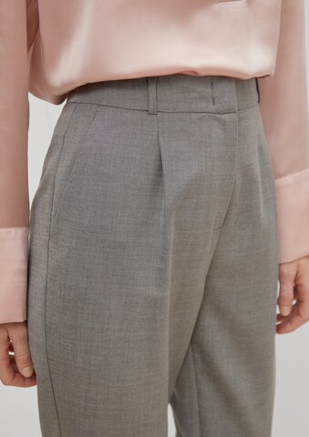 COMMA Slim fit Pleat-Front Pants in Grey