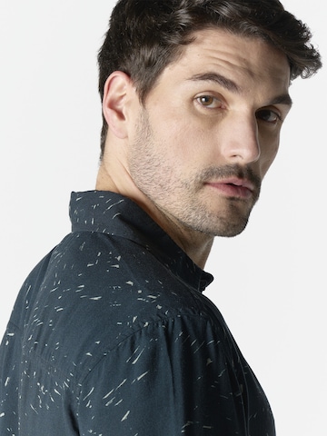 KOROSHI Comfort Fit Hemd in Schwarz