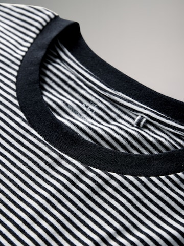 The Set - Camisa em preto