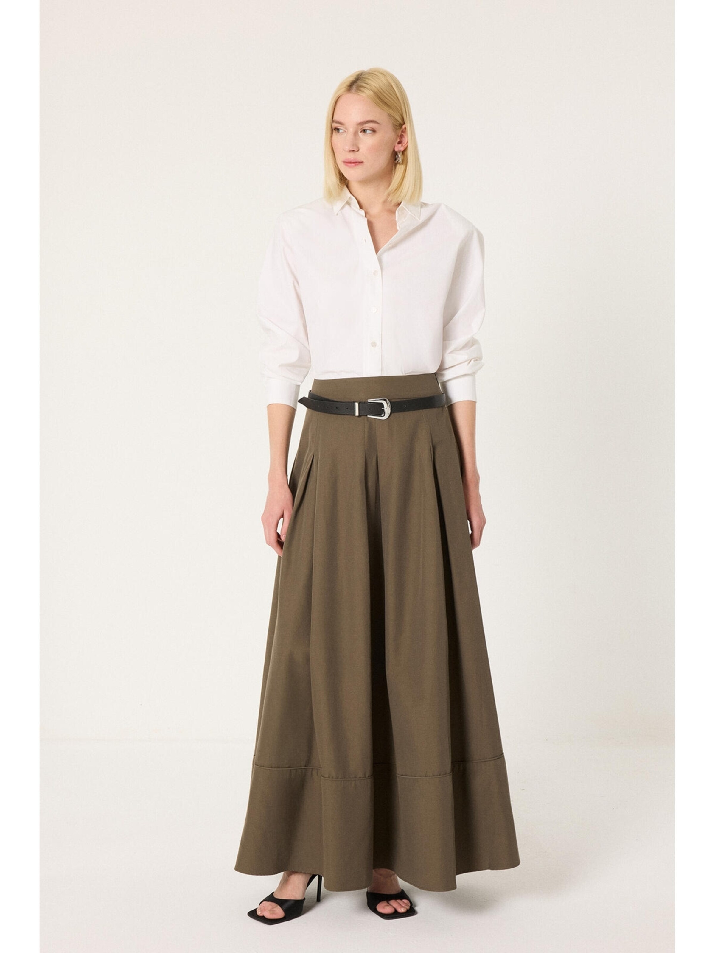 Touché Privé Rock 'A Line Skirt With Pocket Detail'‌‌‌‌‌‌‌‌‌‌ in Grün: Vorderseite