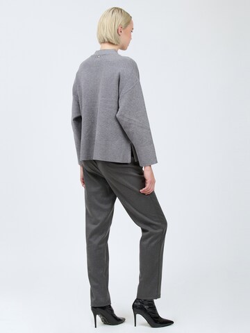Influencer Sweater in Grey
