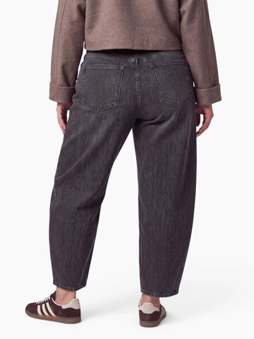 Barrel Jean CITA MAASS en noir