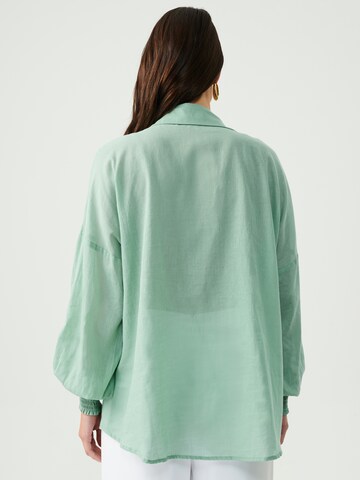 BWLDR Bluse 'Elizabeth' in Grün: Rückseite