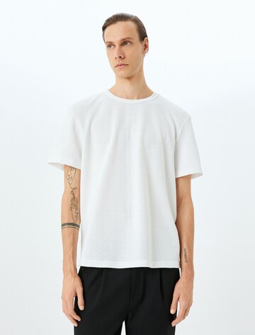 Koton Shirt in White: front