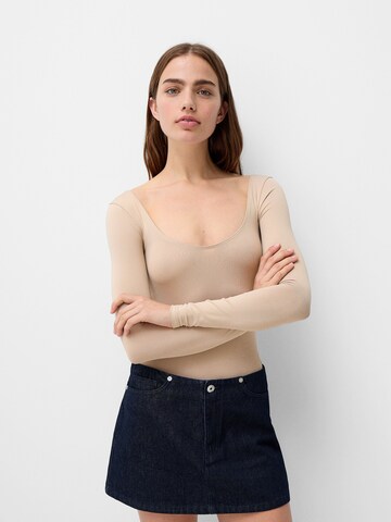 Body a maglietta di Bershka in beige: frontale