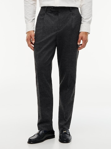 TOMMY HILFIGER Tapered Bandplooibroek 'New York Label' in Grijs: voorkant