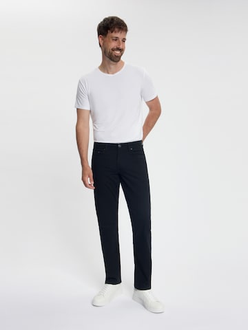 Maskovick Regular Jeans in Zwart