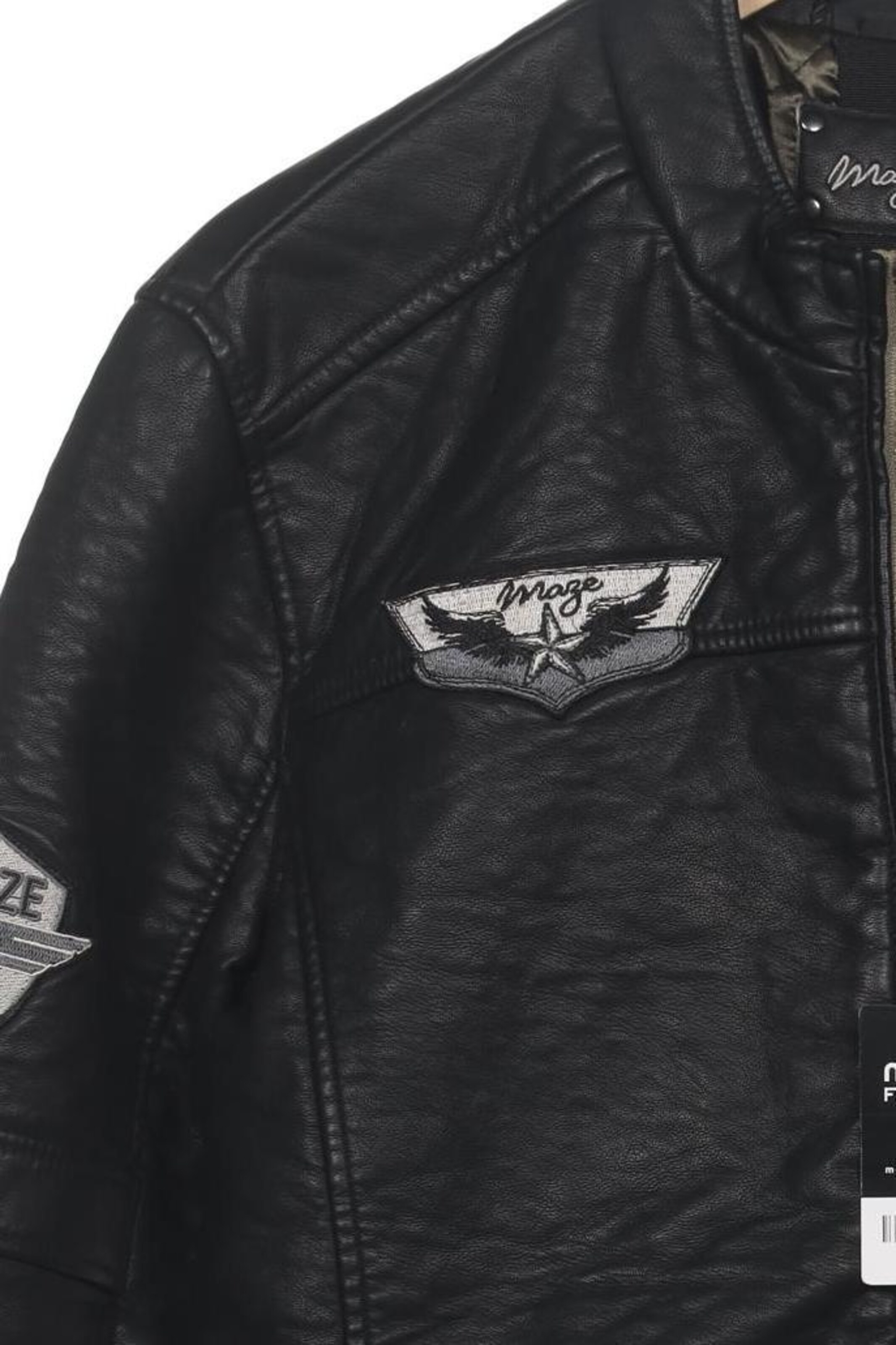 Maze Jacket & Coat in M in Black