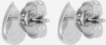 Calvin Klein - Brincos em prata