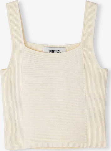 Ipekyol Knitted Top in White: front