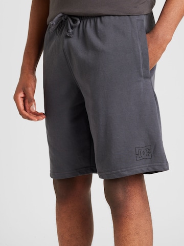 DC Shoes Loosefit Bukser 'HIGHLAND' i grå