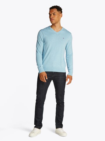 TOMMY HILFIGER Pulóver 'ESSENTIAL' - kék