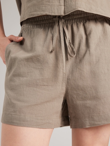 SELECTED FEMME Loosefit Nadrág 'SLFLINNIE' - zöld