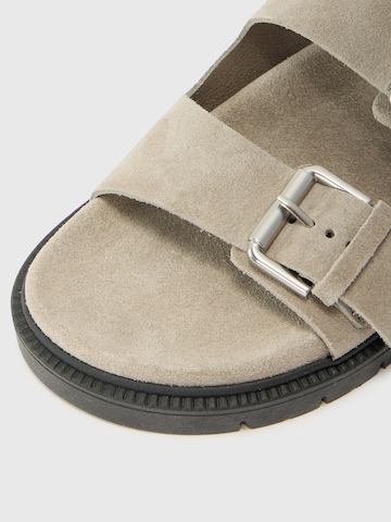 Mule Copenhagen Studios en gris