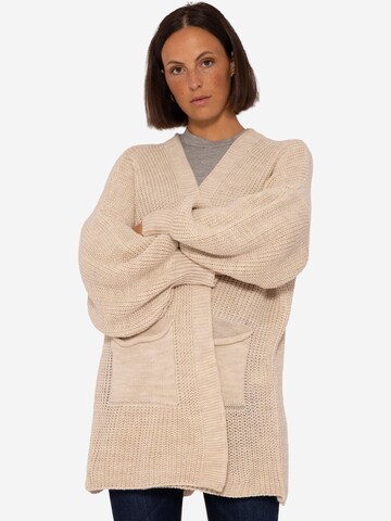 SASSYCLASSY Strickjacke in Beige