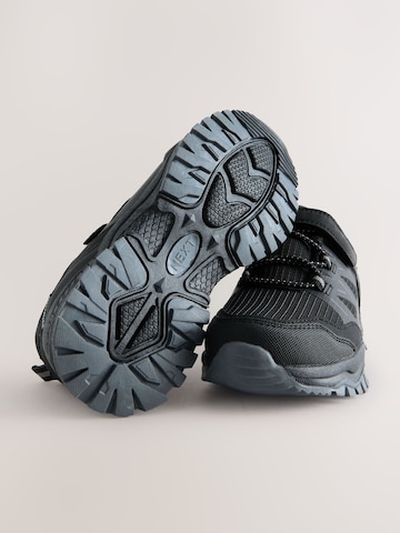 Next Sneakers i sort