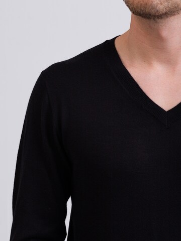 Pullover di CASH-MERE.CH in nero