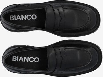 Bianco Classic Flats in Black