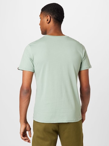 Tricou de la ALPHA INDUSTRIES pe verde