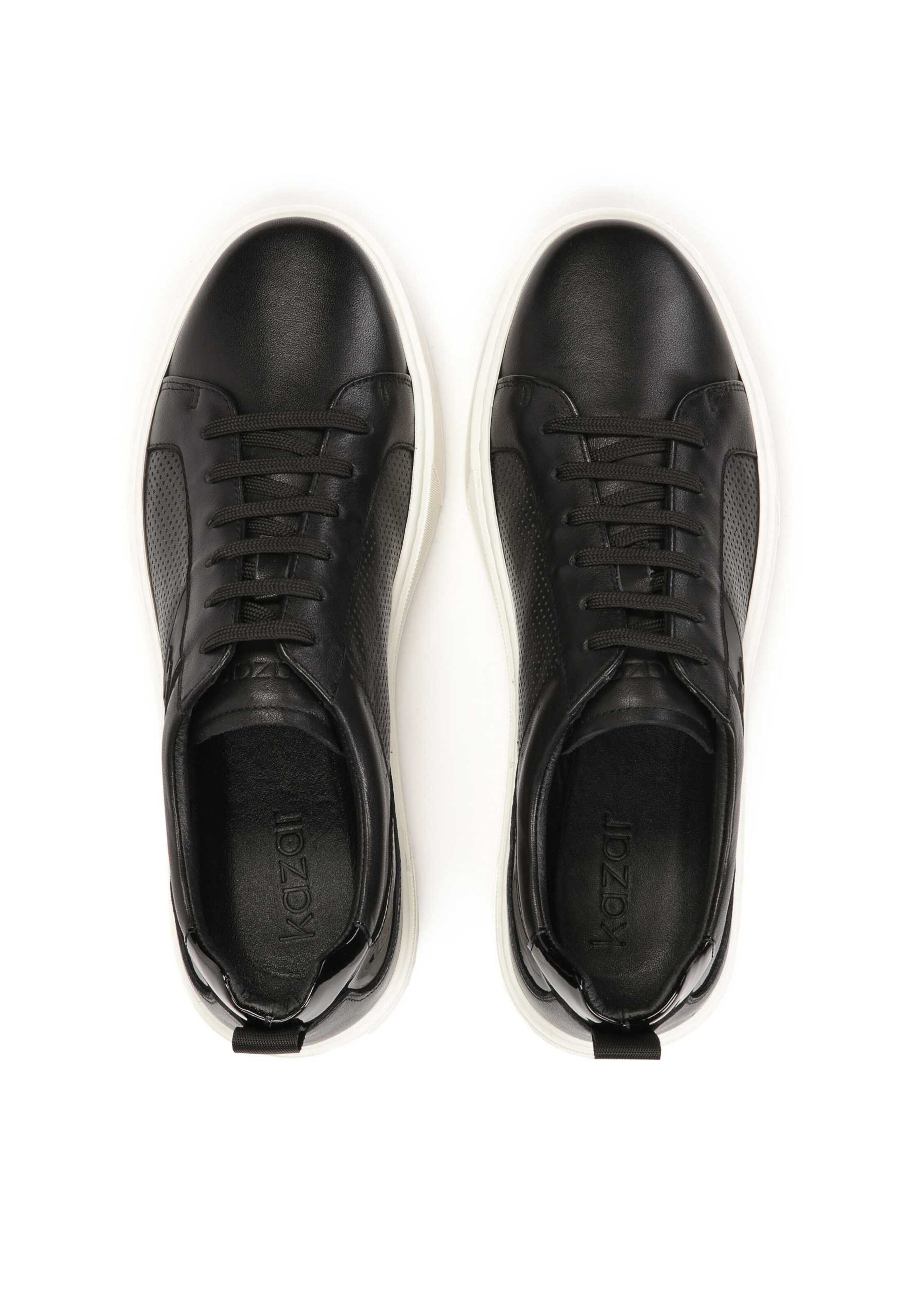 Kazar Σνίκερ χαμηλό σε μαύρο