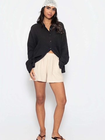 SASSYCLASSY Blouse in Black
