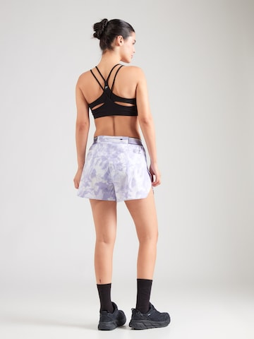 EA7 Emporio Armani Regularen Športne hlače | vijolična barva