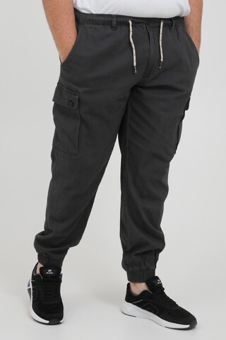 Blend Big Loosefit Cargobroek in Grijs: voorkant