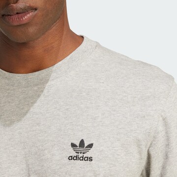 Maglietta 'Trefoil Essentials' di ADIDAS ORIGINALS in grigio